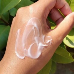 کرم آبرسان سیمپل لایت (100%اصل+به قیمت پخش) پوست چرب و مختلط 10 simple hydrating light moisturiser05